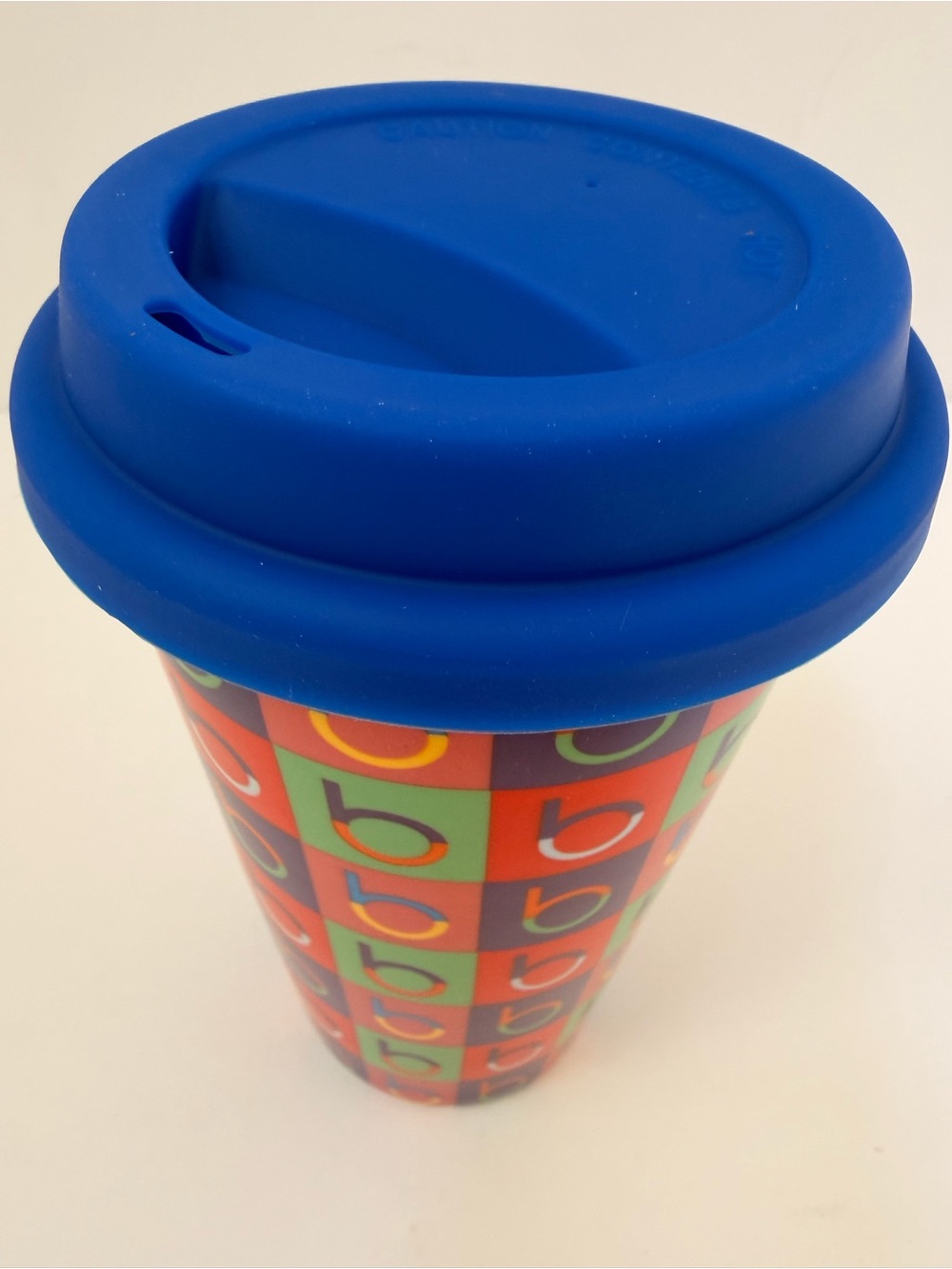 Bloomingdale's Multicolor Checker 'b' Logo Travel Mug with Blue Lid - Picture 3 of 8
